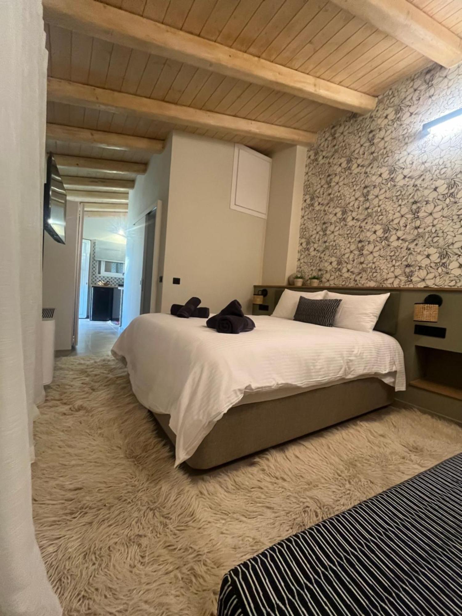 Nerita'S Country Houses Nea Tirins ภายนอก รูปภาพ